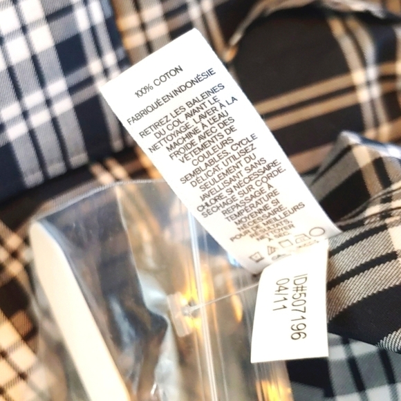 NWOT Men's Express Modern Fit Black White Plaid Button Down Shirt - Size Small - Picture 4 of 6